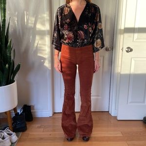 Zara 3/4 Length Black Patterned Velvet Top